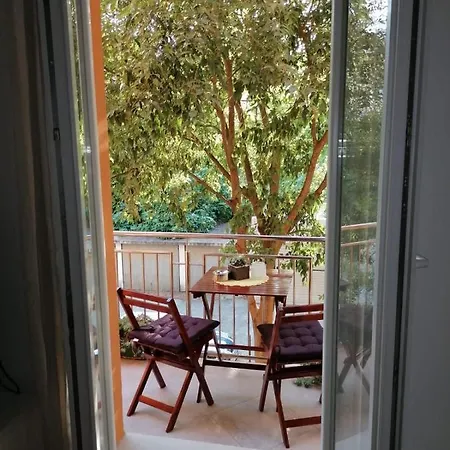 Luxury Aria In Centre *