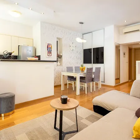 Daire Luxury Aria In Centre *